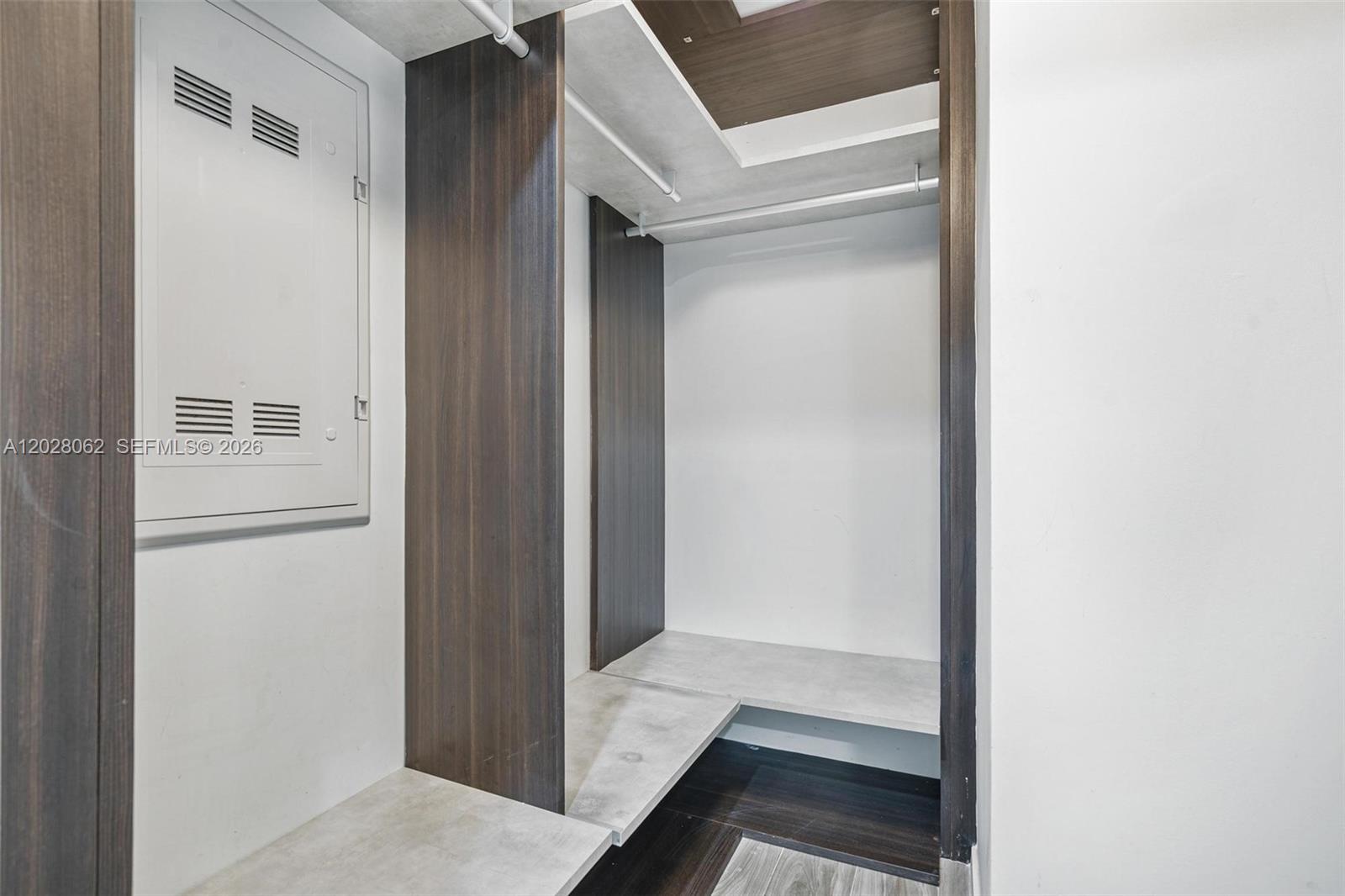 801 S Miami Ave #4302, Miami FL 33130