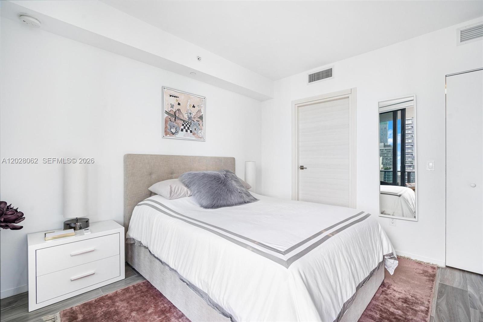 801 S Miami Ave #4302, Miami FL 33130