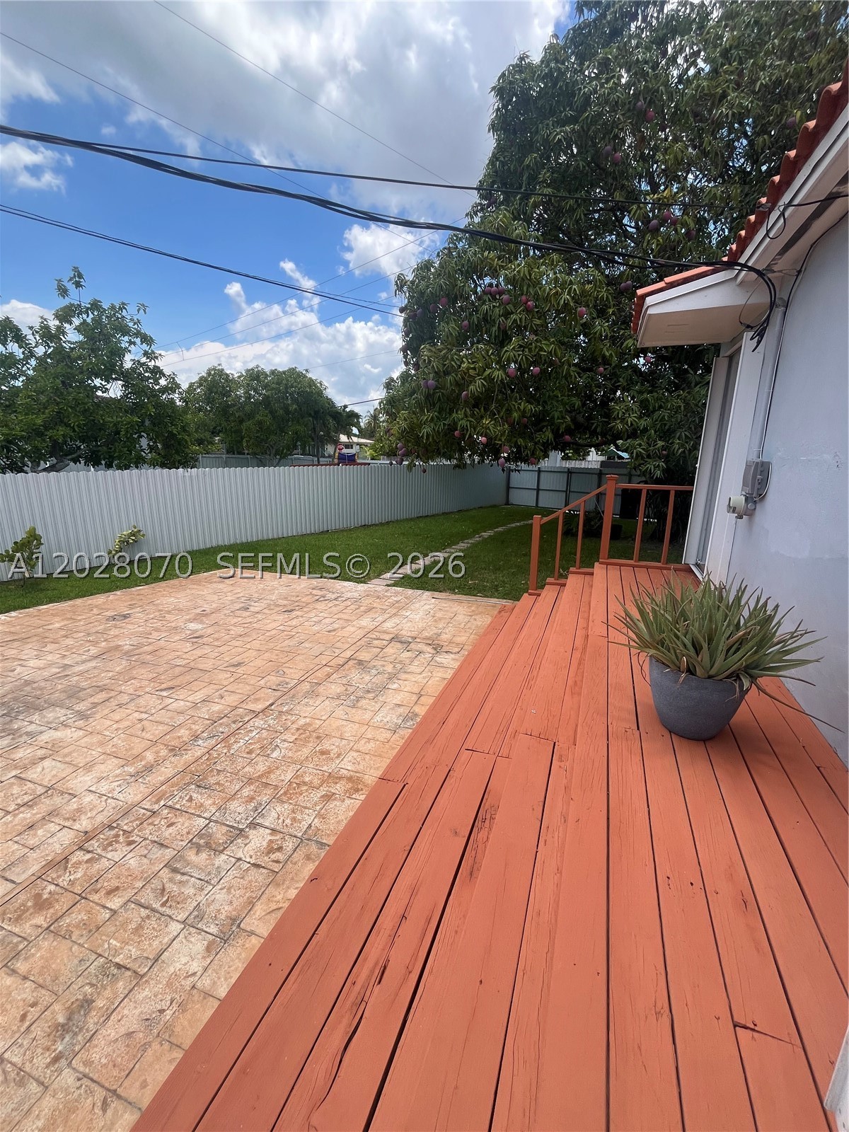 8370 SW 27th Ln #0, Miami FL 33155