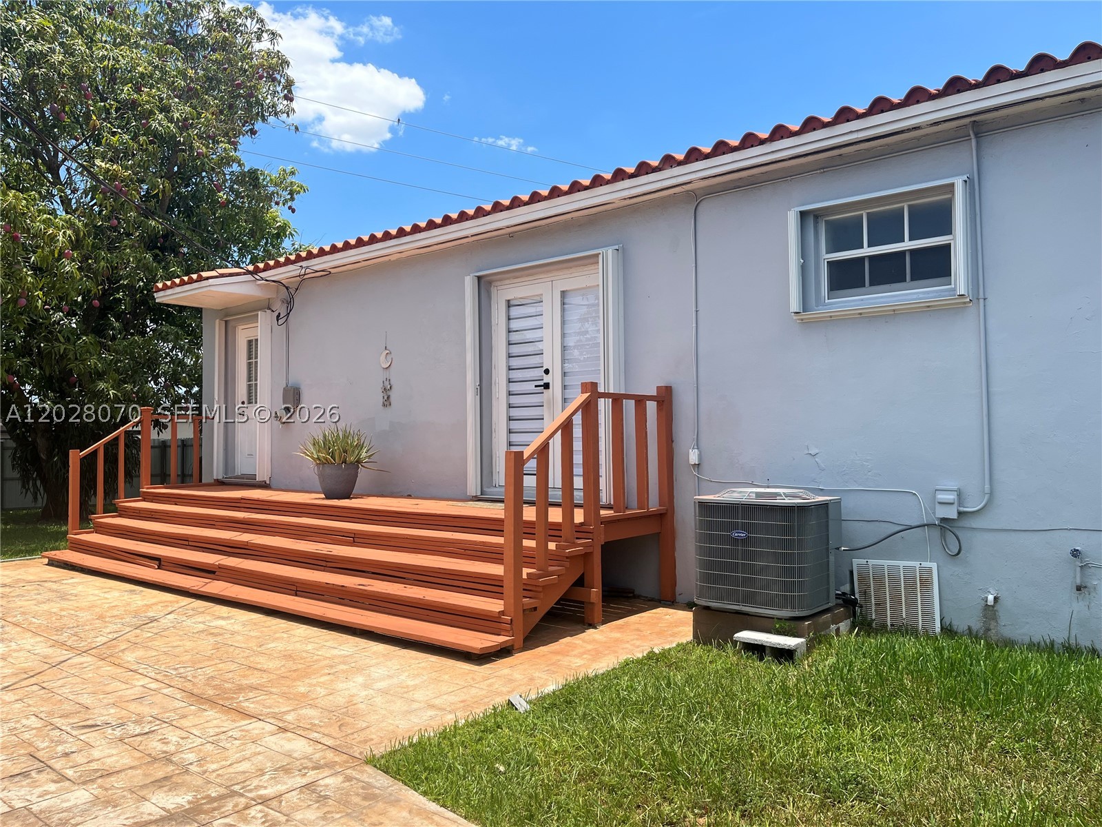 8370 SW 27th Ln #0, Miami FL 33155