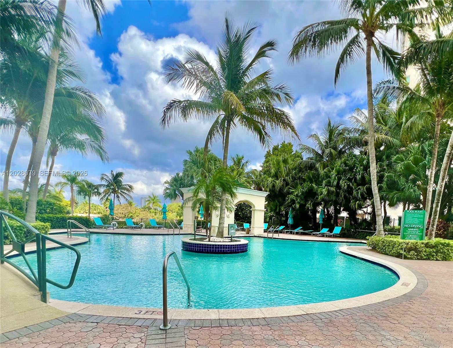 19501 W Country Club Dr #2313, Aventura FL 33180