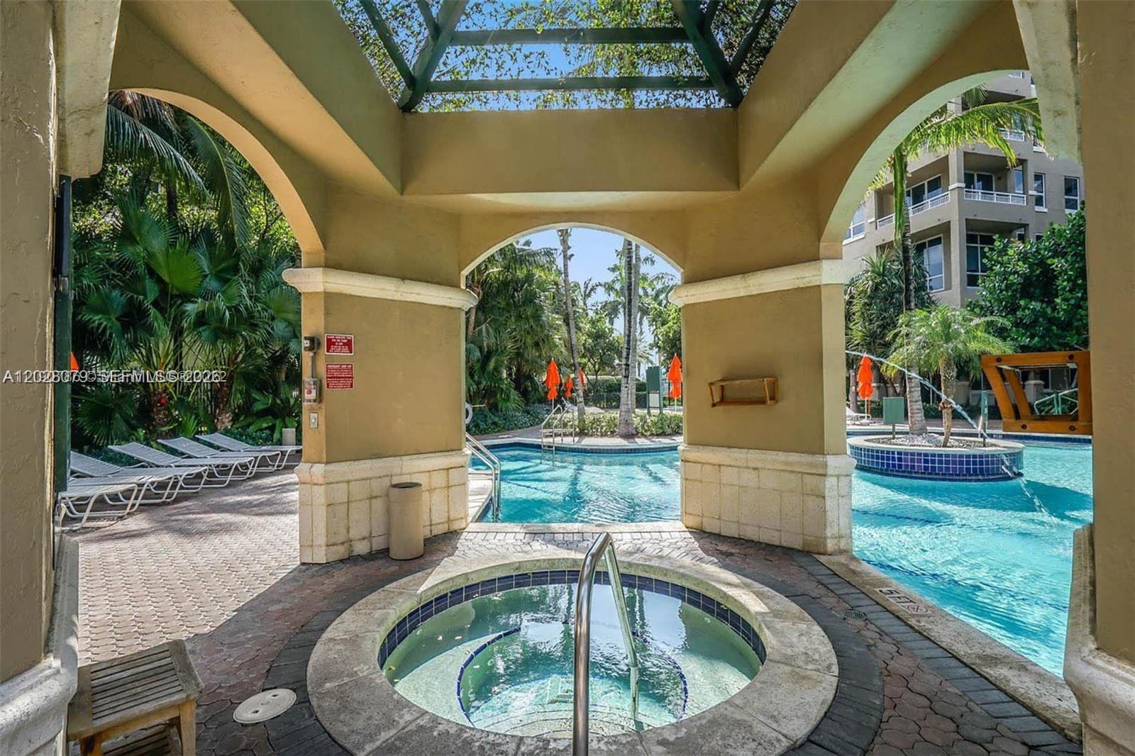 19501 W Country Club Dr #2313, Aventura FL 33180