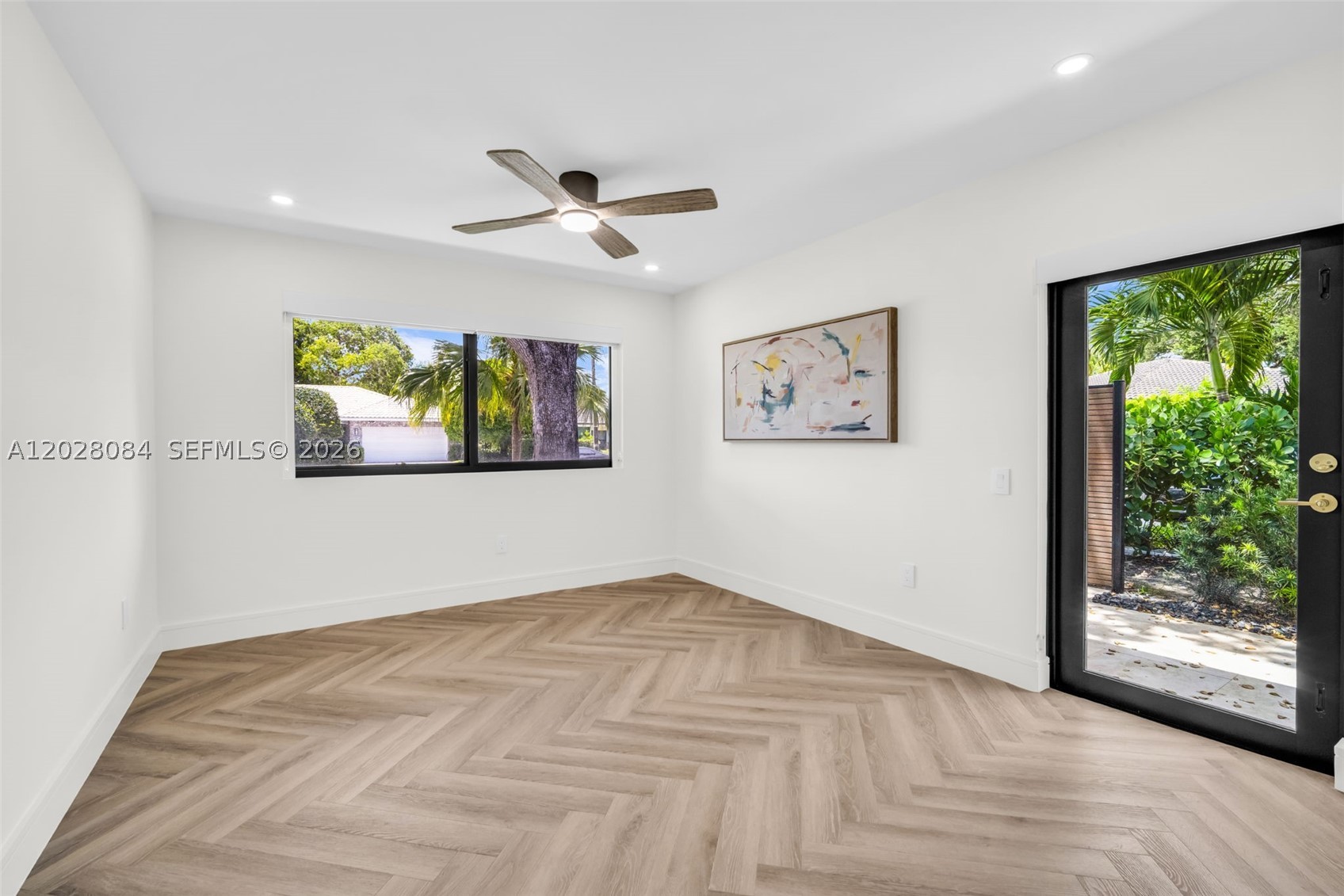 4220 Casper Ct, Hollywood FL 33021