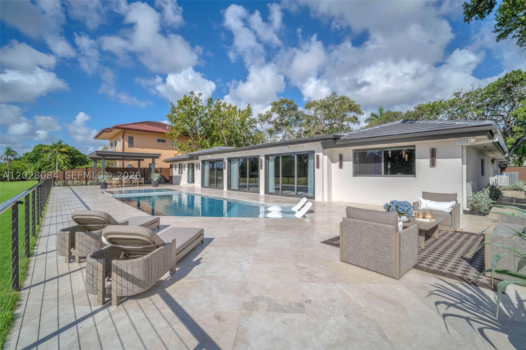4220 Casper Ct, Hollywood FL 33021