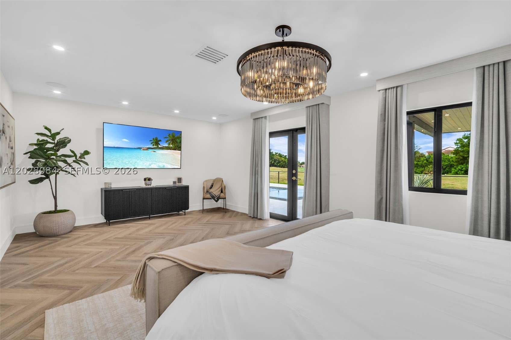 4220 Casper Ct, Hollywood FL 33021