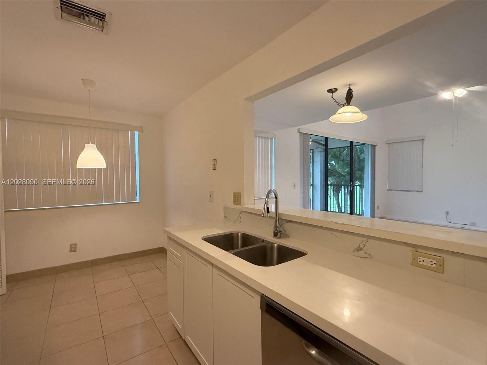 401 SW 158th Ter #206, Pembroke Pines FL 33027
