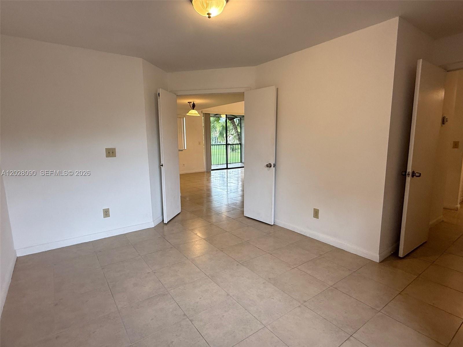401 SW 158th Ter #206, Pembroke Pines FL 33027
