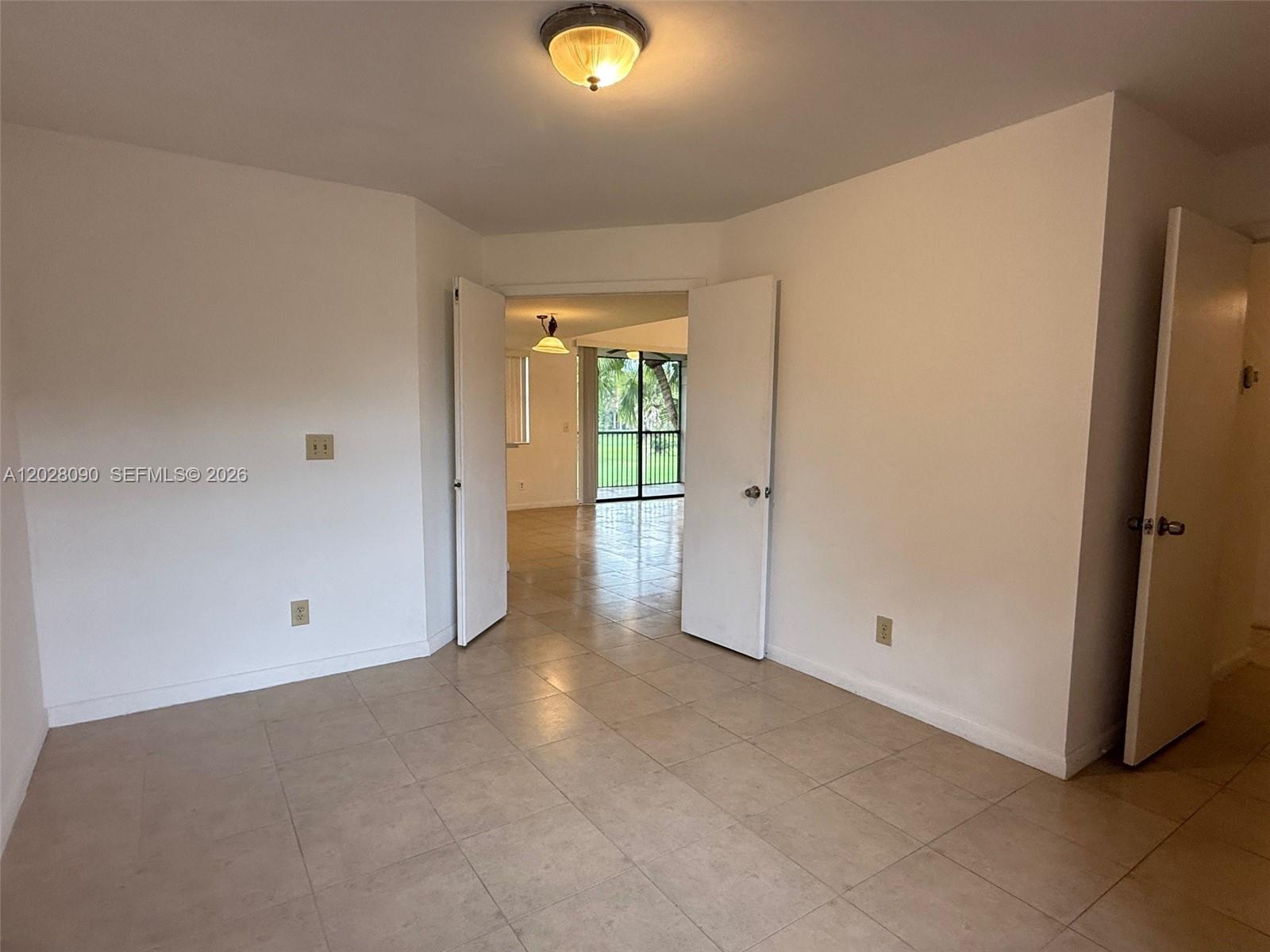 401 SW 158th Ter #206, Pembroke Pines FL 33027