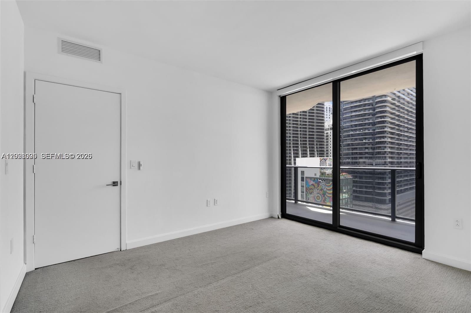 45 SW 9th St #2204, Miami FL 33130