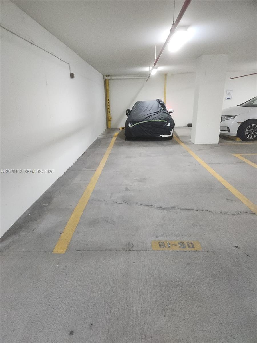 4779 Collins Ave #3504, Miami Beach FL 33140