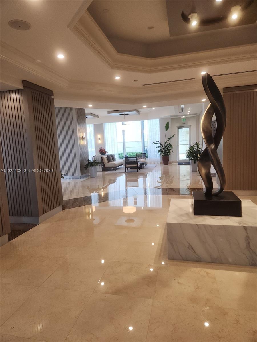 4779 Collins Ave #3504, Miami Beach FL 33140