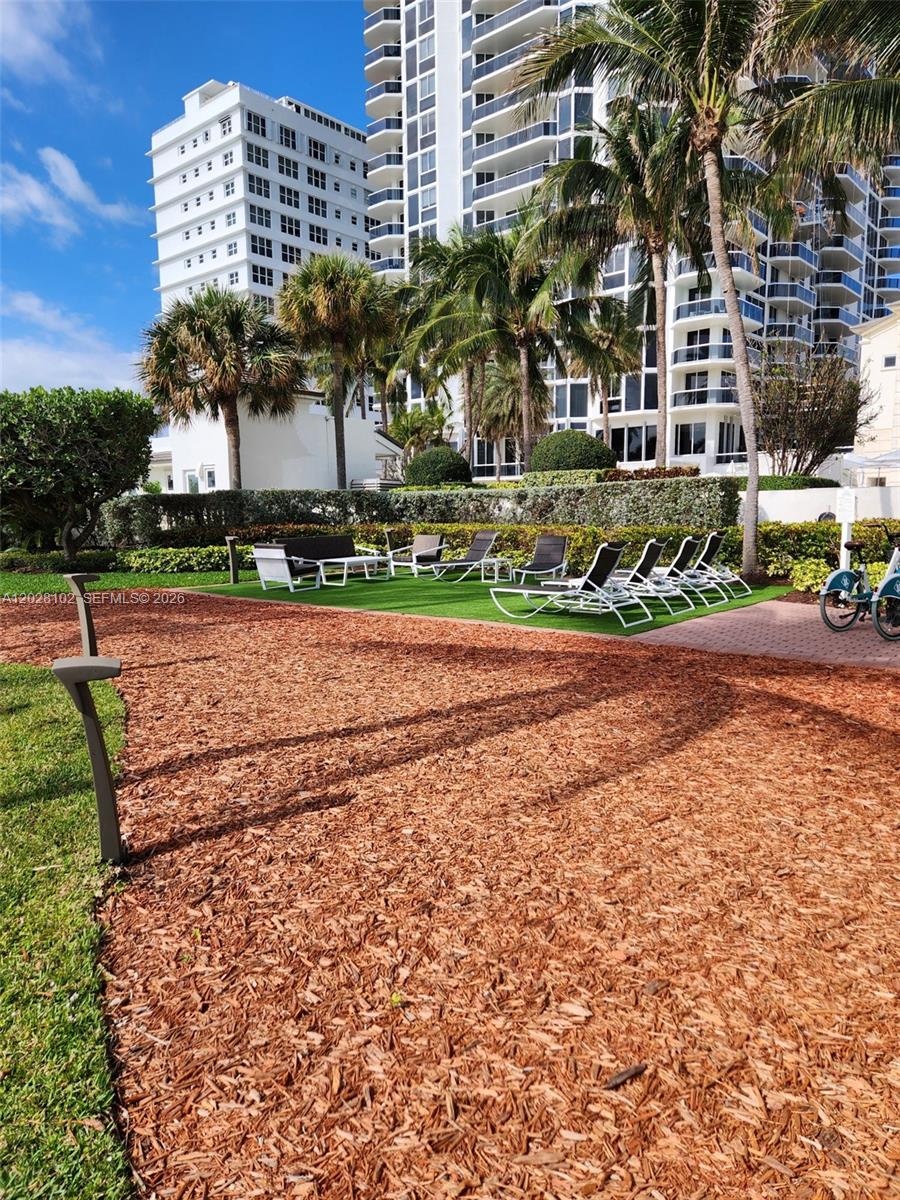 4779 Collins Ave #3504, Miami Beach FL 33140