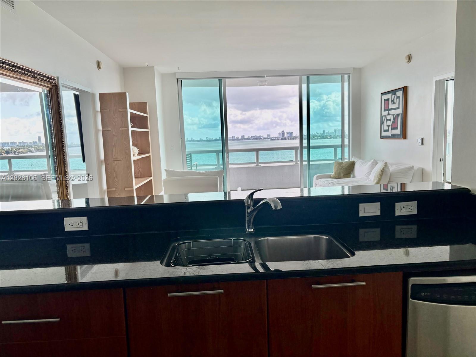 1800 N Bayshore Dr #905, Miami FL 33132