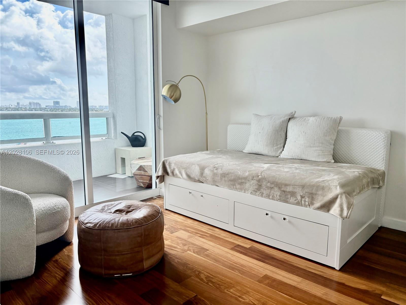 1800 N Bayshore Dr #905, Miami FL 33132