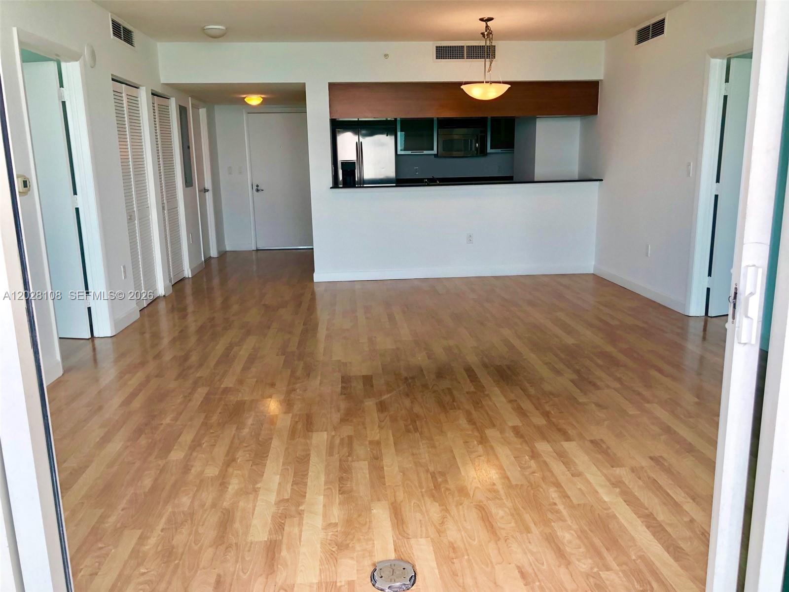 1800 N BAYSHORE DR #1605, Miami FL 33132