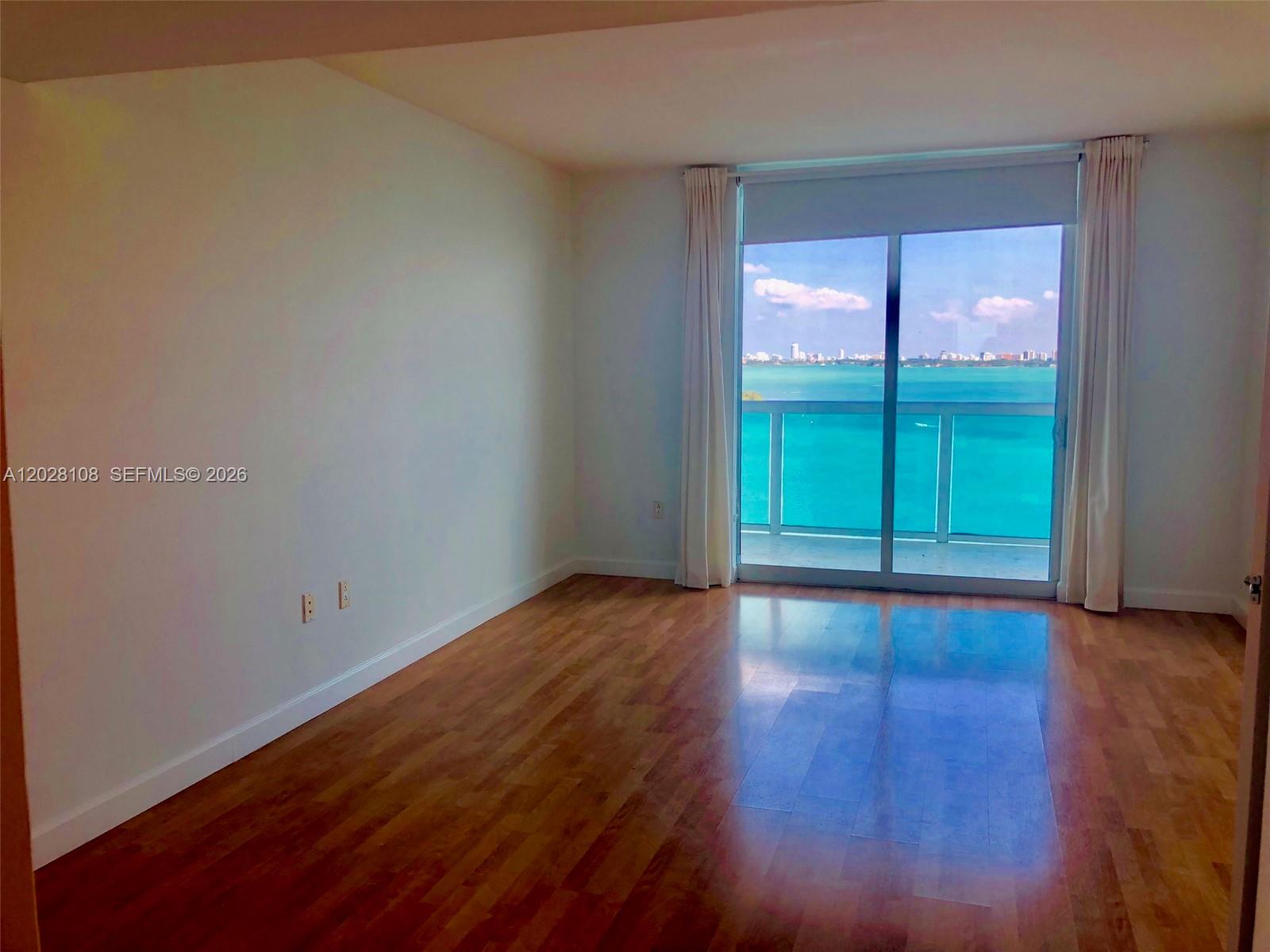 1800 N BAYSHORE DR #1605, Miami FL 33132