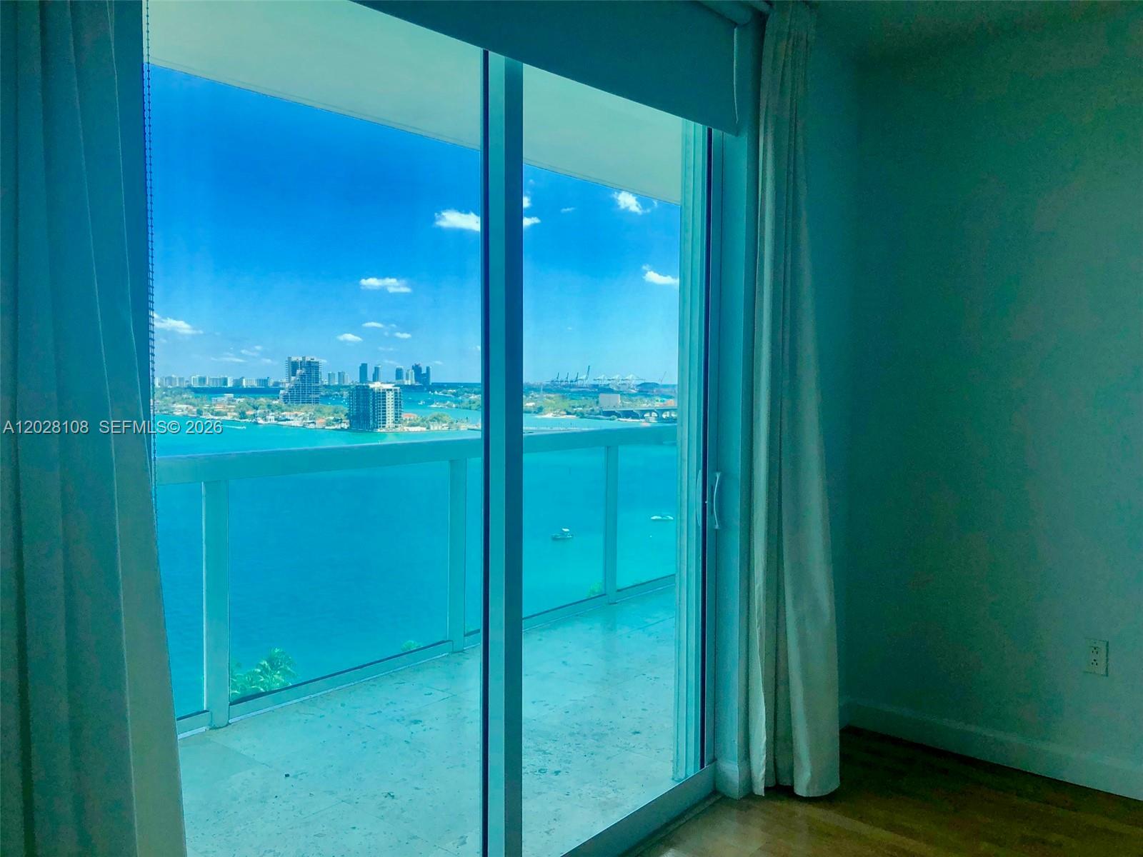 1800 N BAYSHORE DR #1605, Miami FL 33132