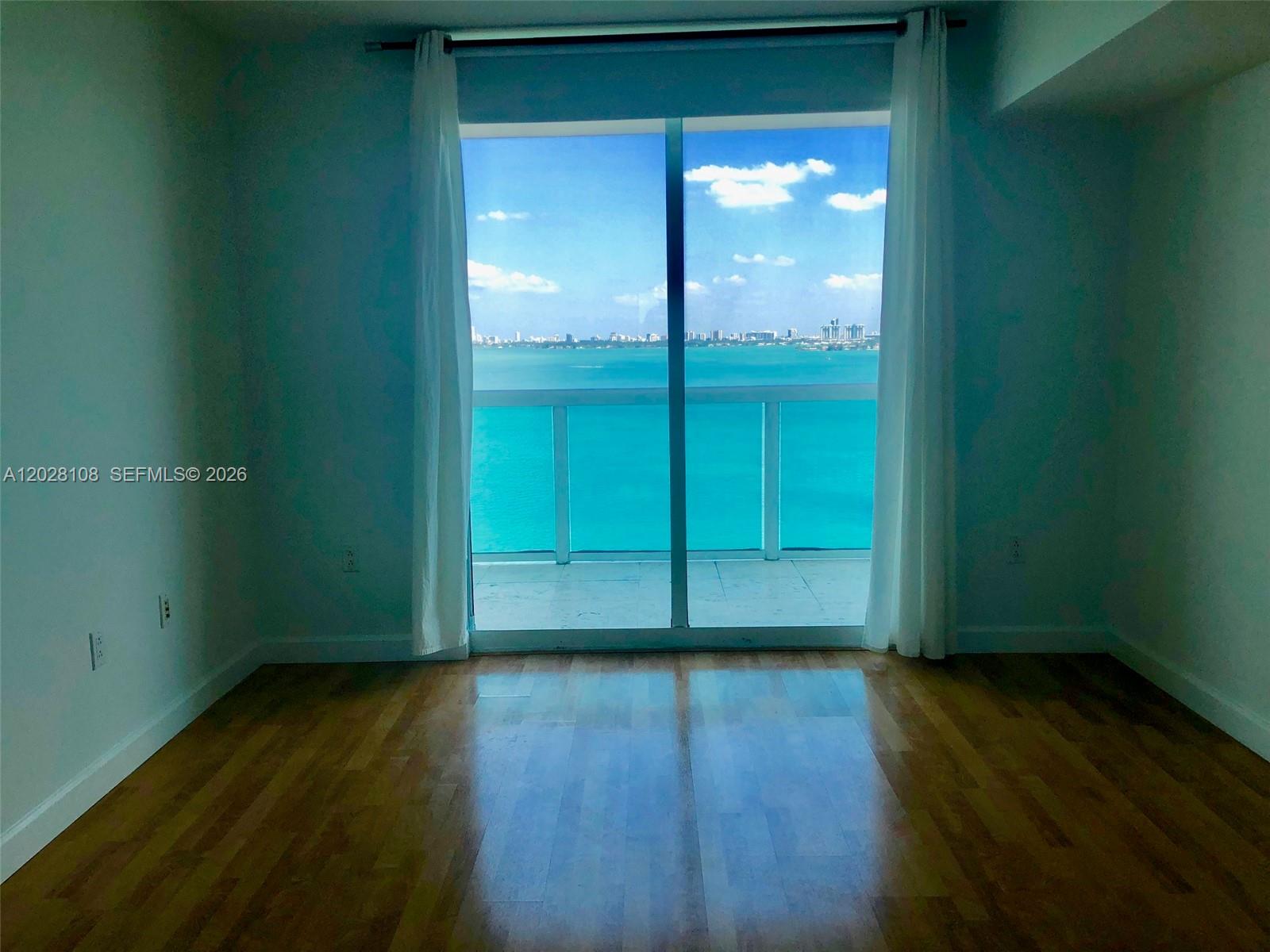 1800 N BAYSHORE DR #1605, Miami FL 33132