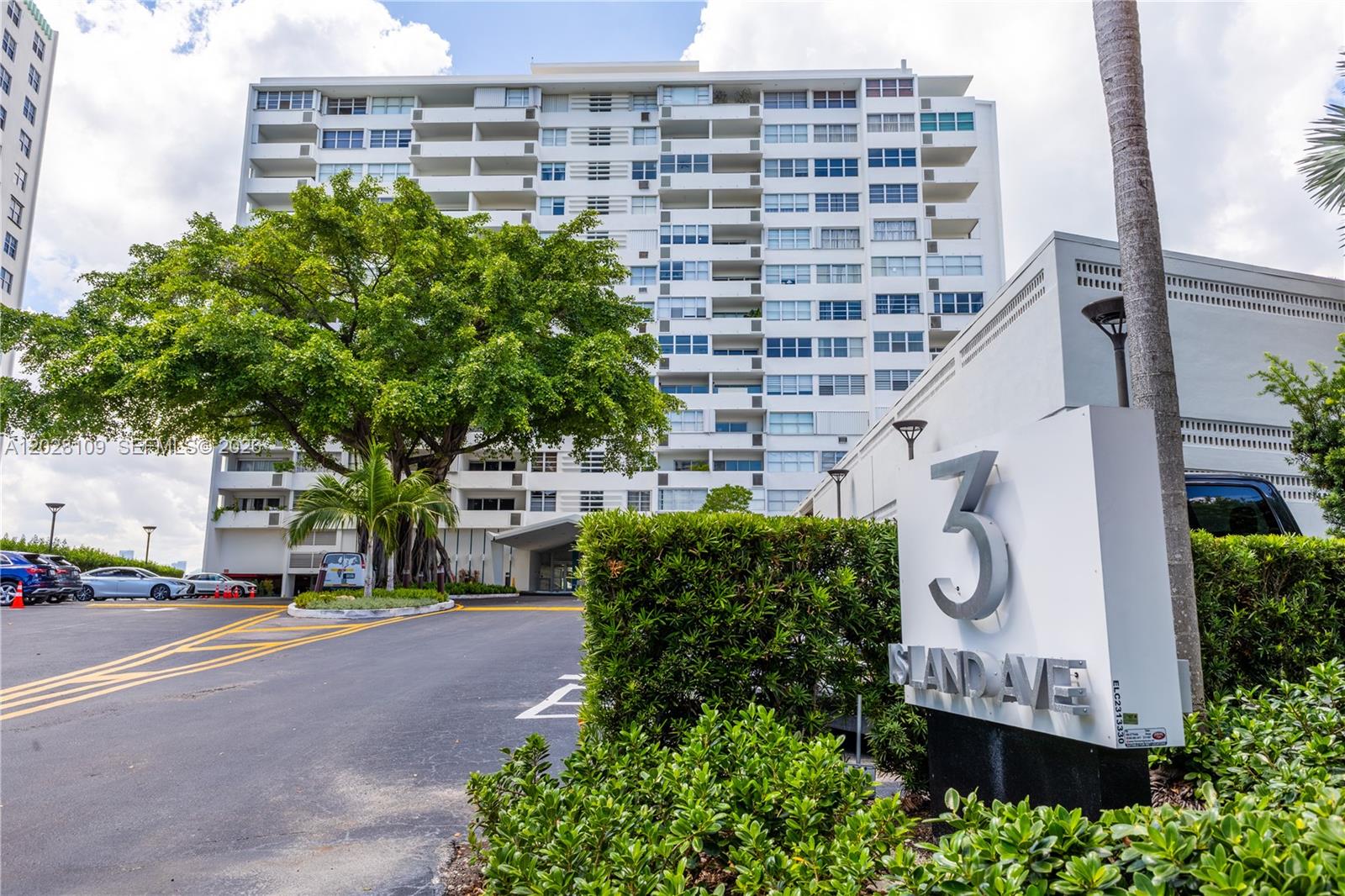 3 Island Ave #11B, Miami Beach FL 33139