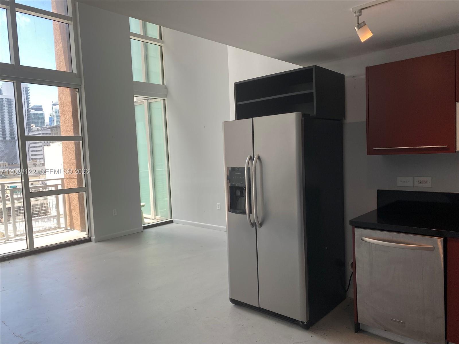 253 NE 2nd St #621, Miami FL 33132