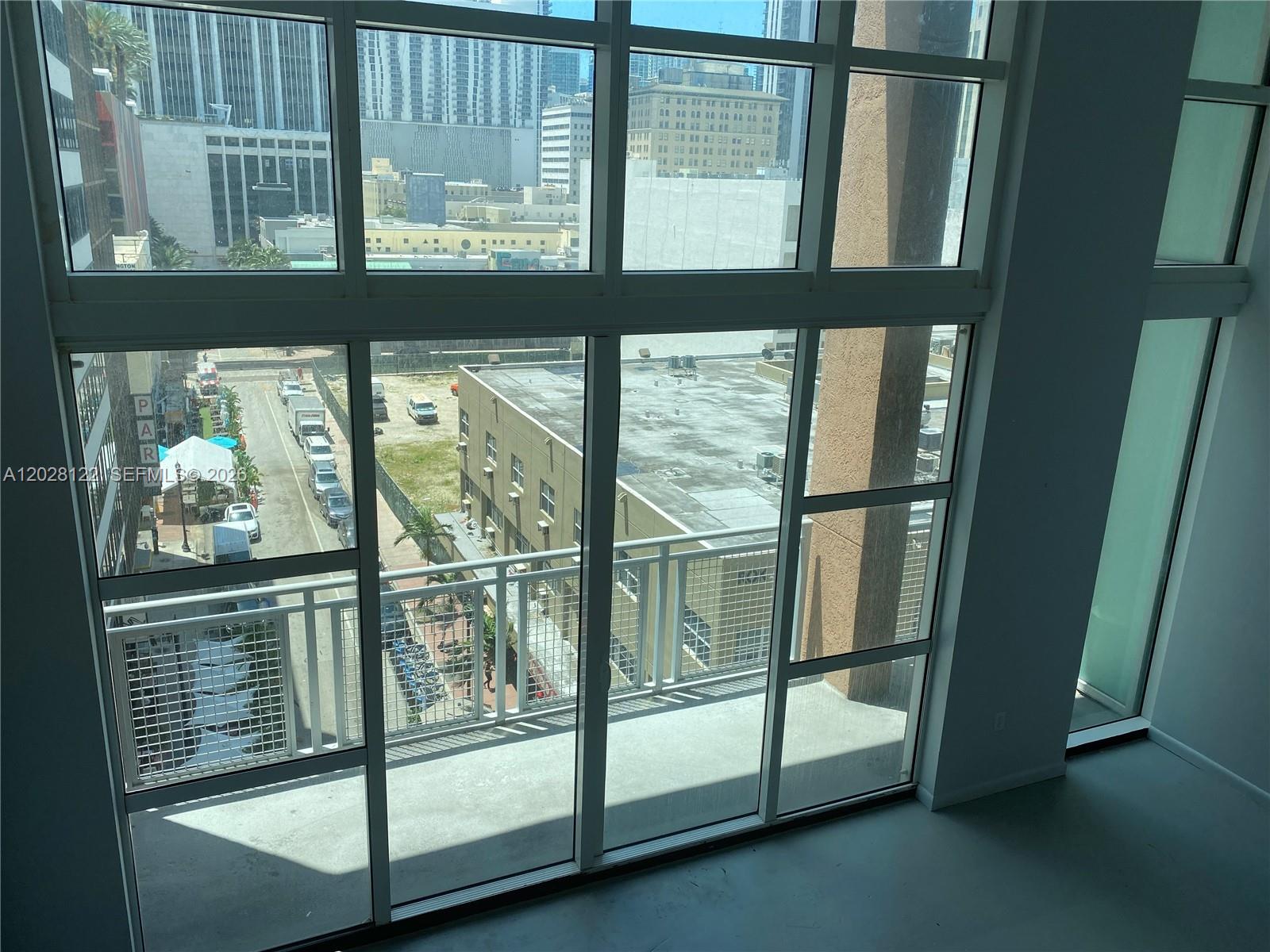253 NE 2nd St #621, Miami FL 33132