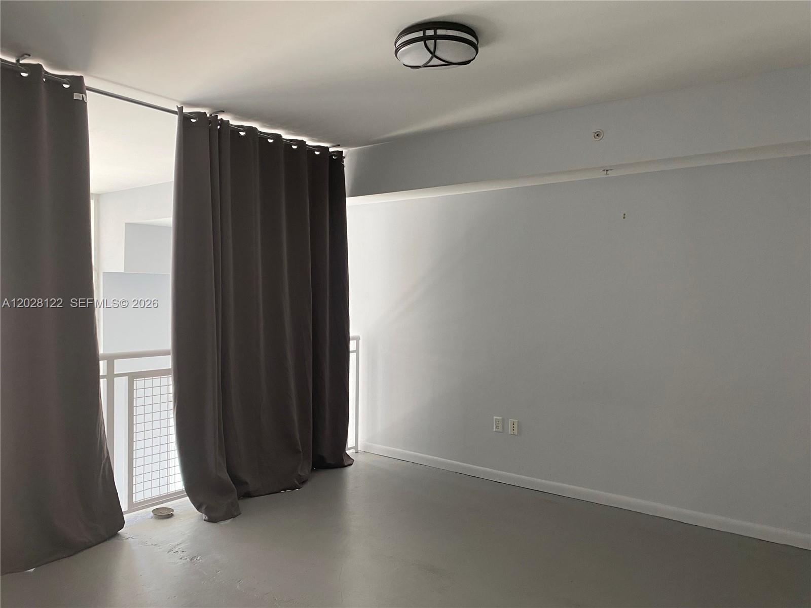 253 NE 2nd St #621, Miami FL 33132