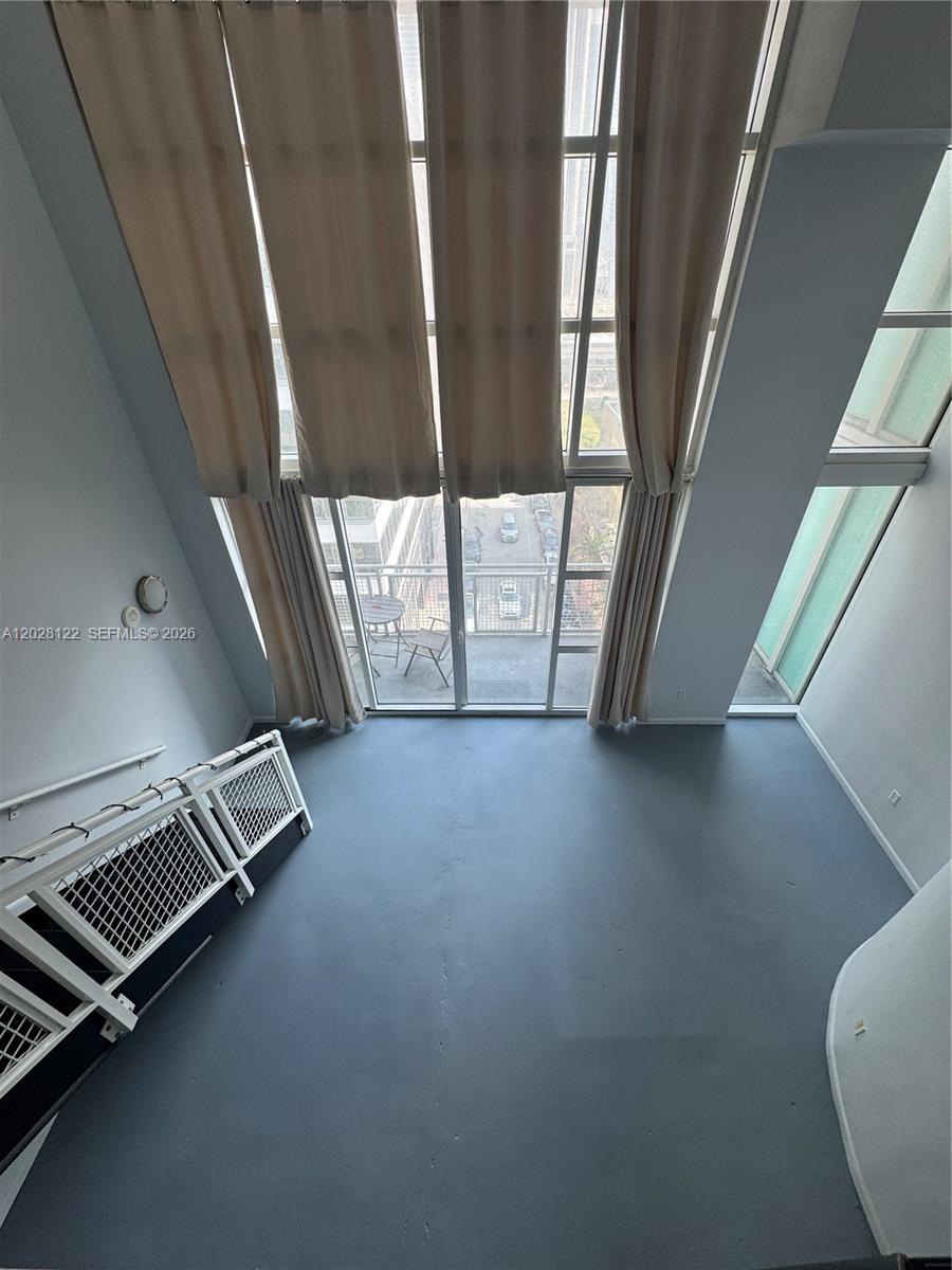 253 NE 2nd St #621, Miami FL 33132