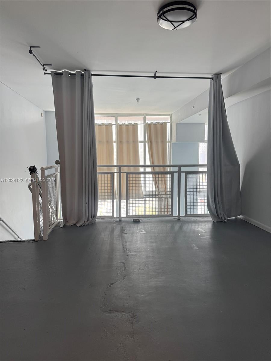 253 NE 2nd St #621, Miami FL 33132