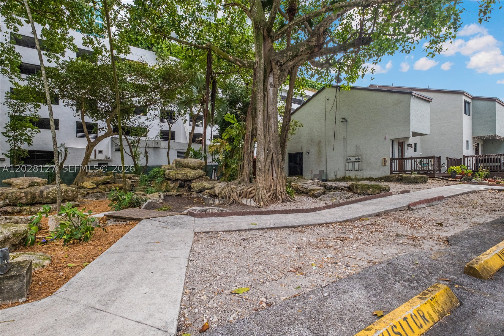 1901 NW S River Dr #5A, Miami FL 33125