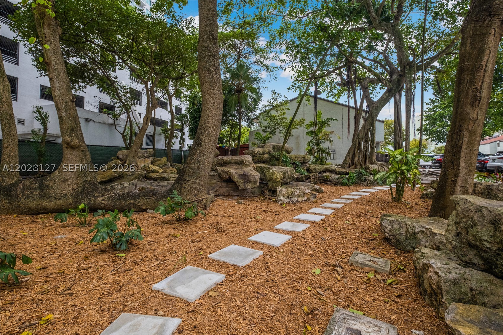 1901 NW S River Dr #5A, Miami FL 33125