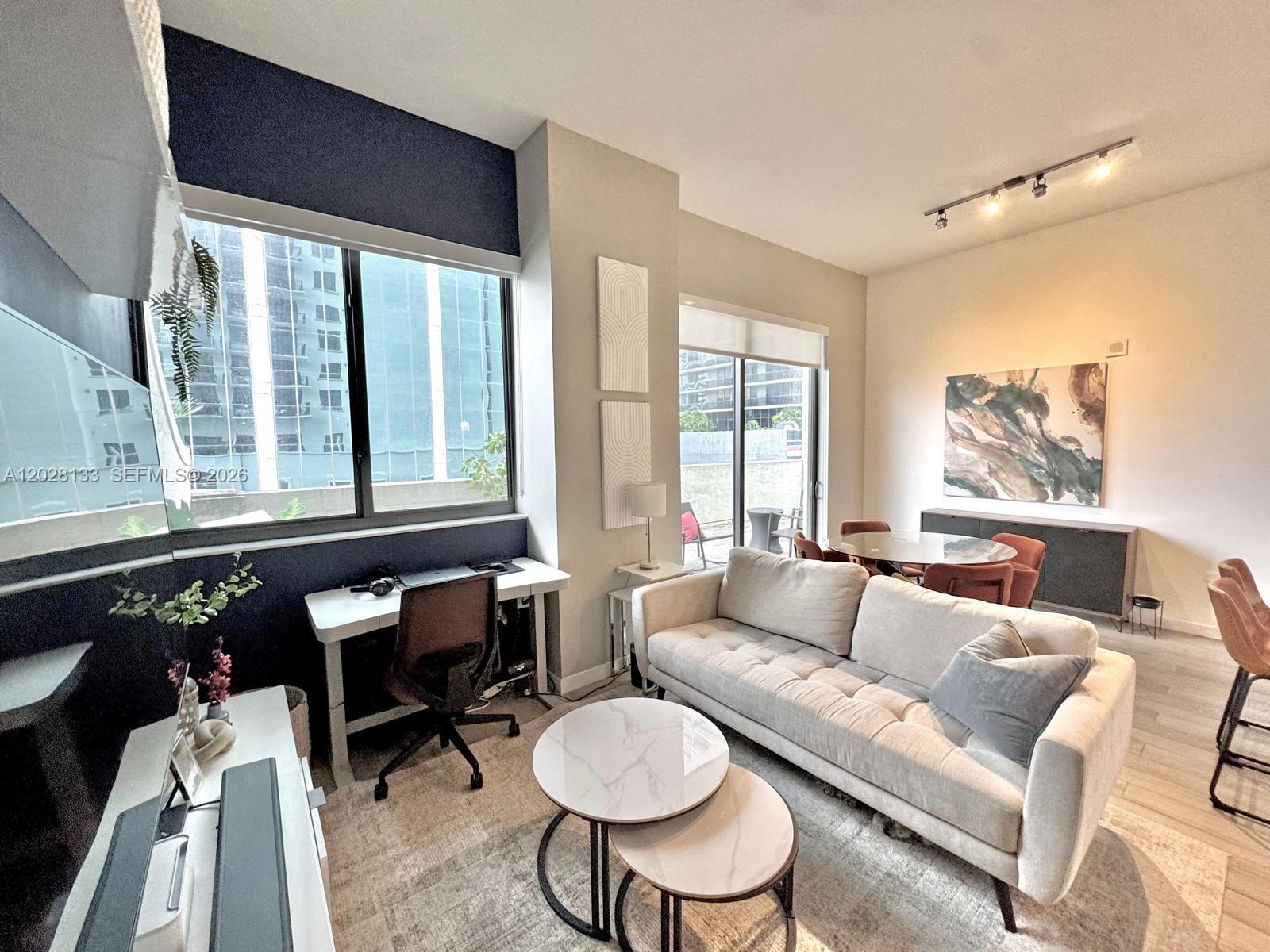 999 SW 1st Ave #1115, Miami FL 33130