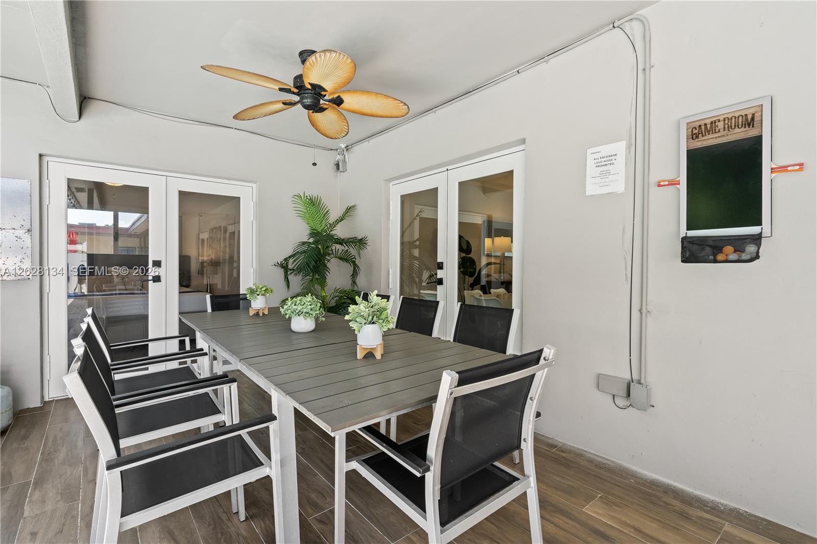 1329 Funston, Hollywood FL 33019