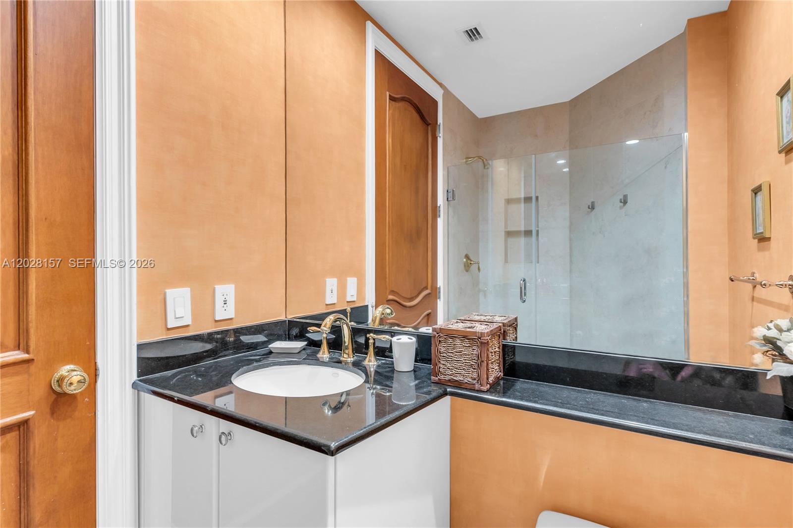 791 Crandon Blvd #PH04, Key Biscayne FL 33149