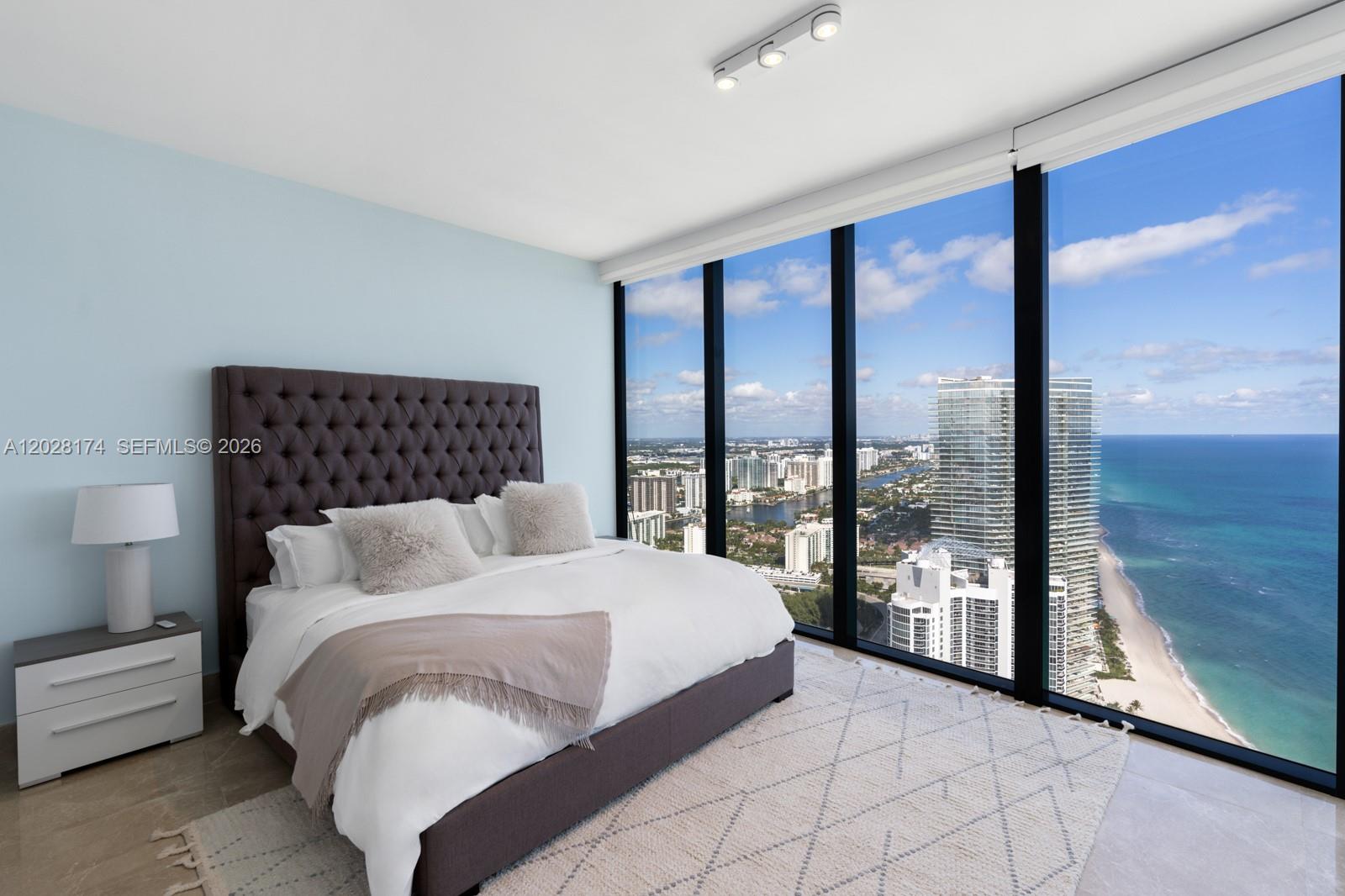 18555 Collins Ave #5105, Sunny Isles Beach FL 33160