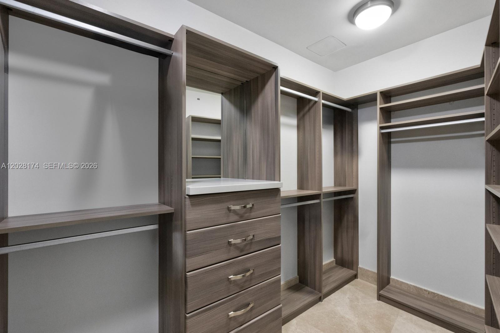18555 Collins Ave #5105, Sunny Isles Beach FL 33160