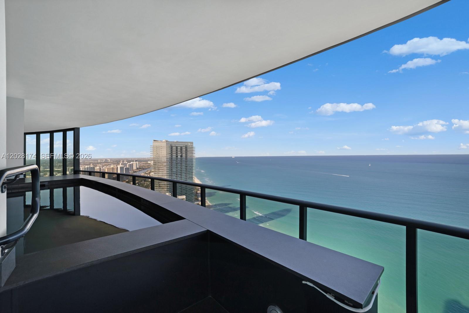 18555 Collins Ave #5105, Sunny Isles Beach FL 33160