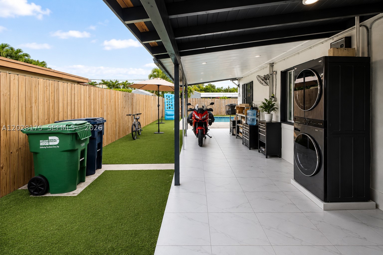 10730 SW 52nd Ter, Miami FL 33165