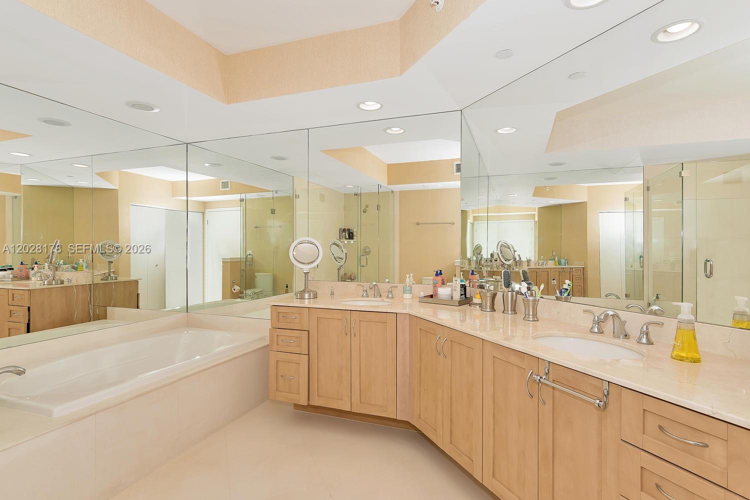 2821 N Ocean Blvd #703S, Fort Lauderdale FL 33308