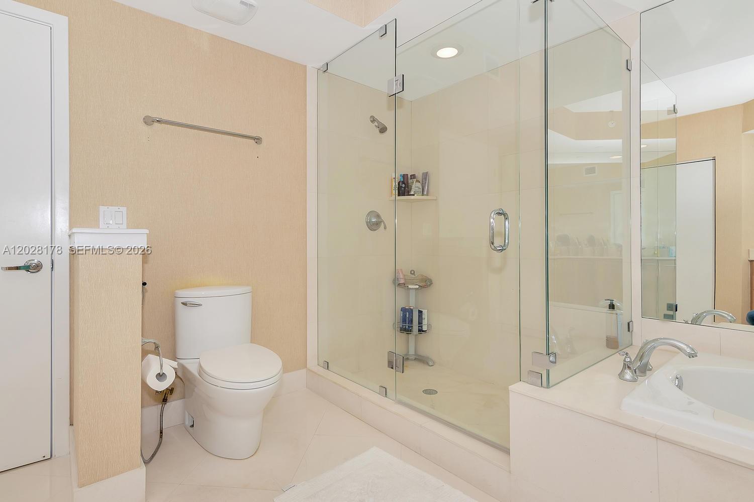 2821 N Ocean Blvd #703S, Fort Lauderdale FL 33308