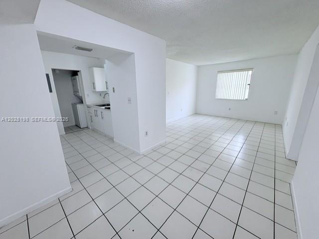 526 NW 114th Ave #201, Sweetwater FL 33172