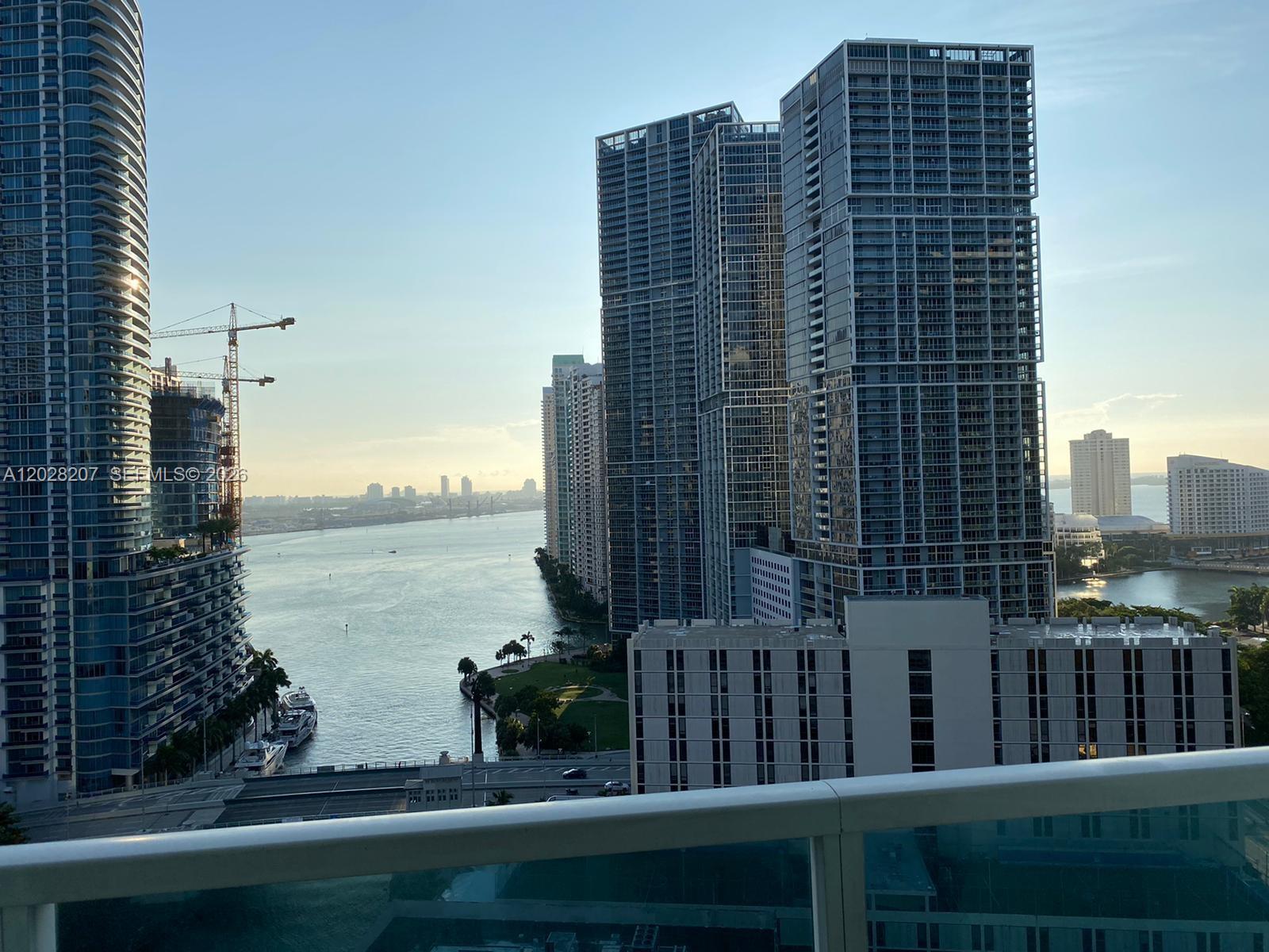 31 SE 5th St #2308, Miami FL 33131