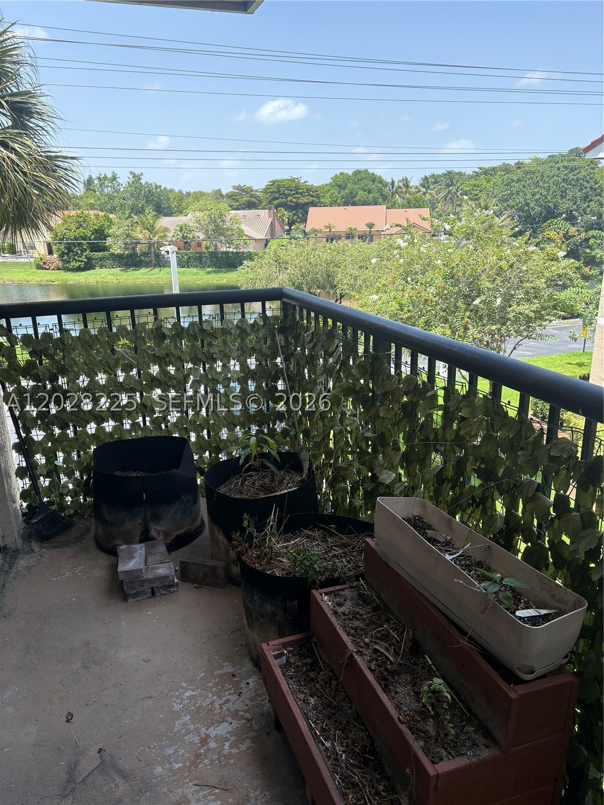 8761 Wiles Rd #301, Coral Springs FL 33067