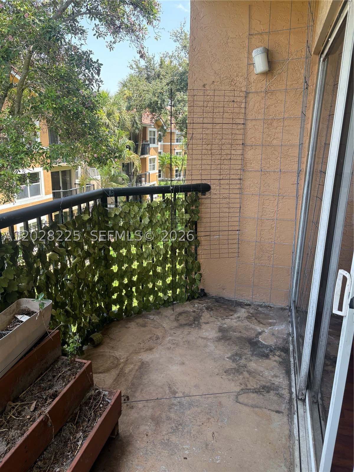8761 Wiles Rd #301, Coral Springs FL 33067