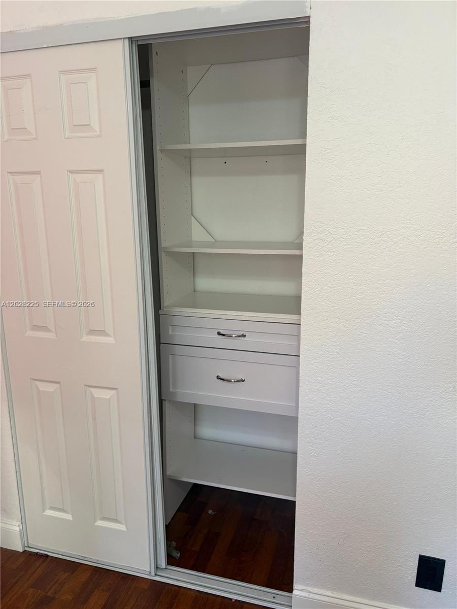 8761 Wiles Rd #301, Coral Springs FL 33067