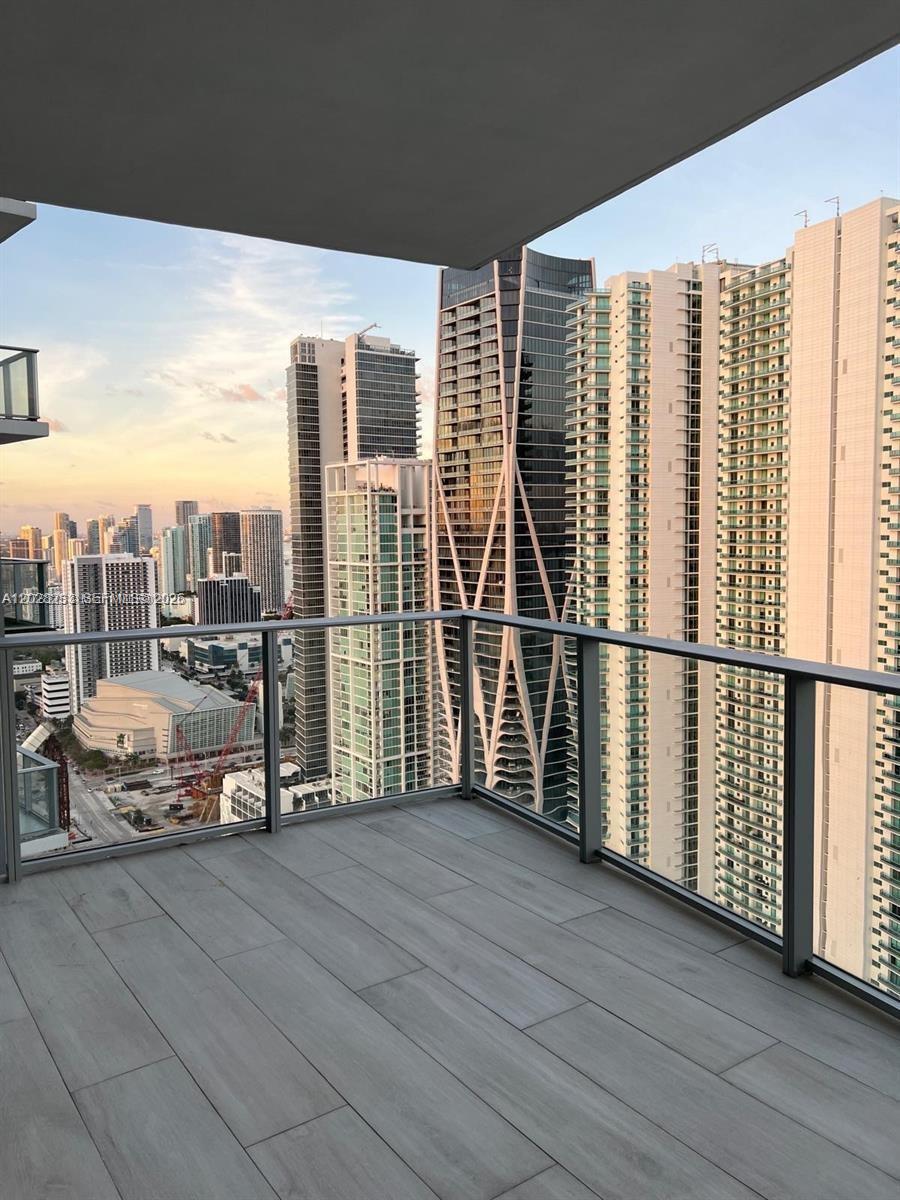 851 NE 1st Ave #4107, Miami FL 33132