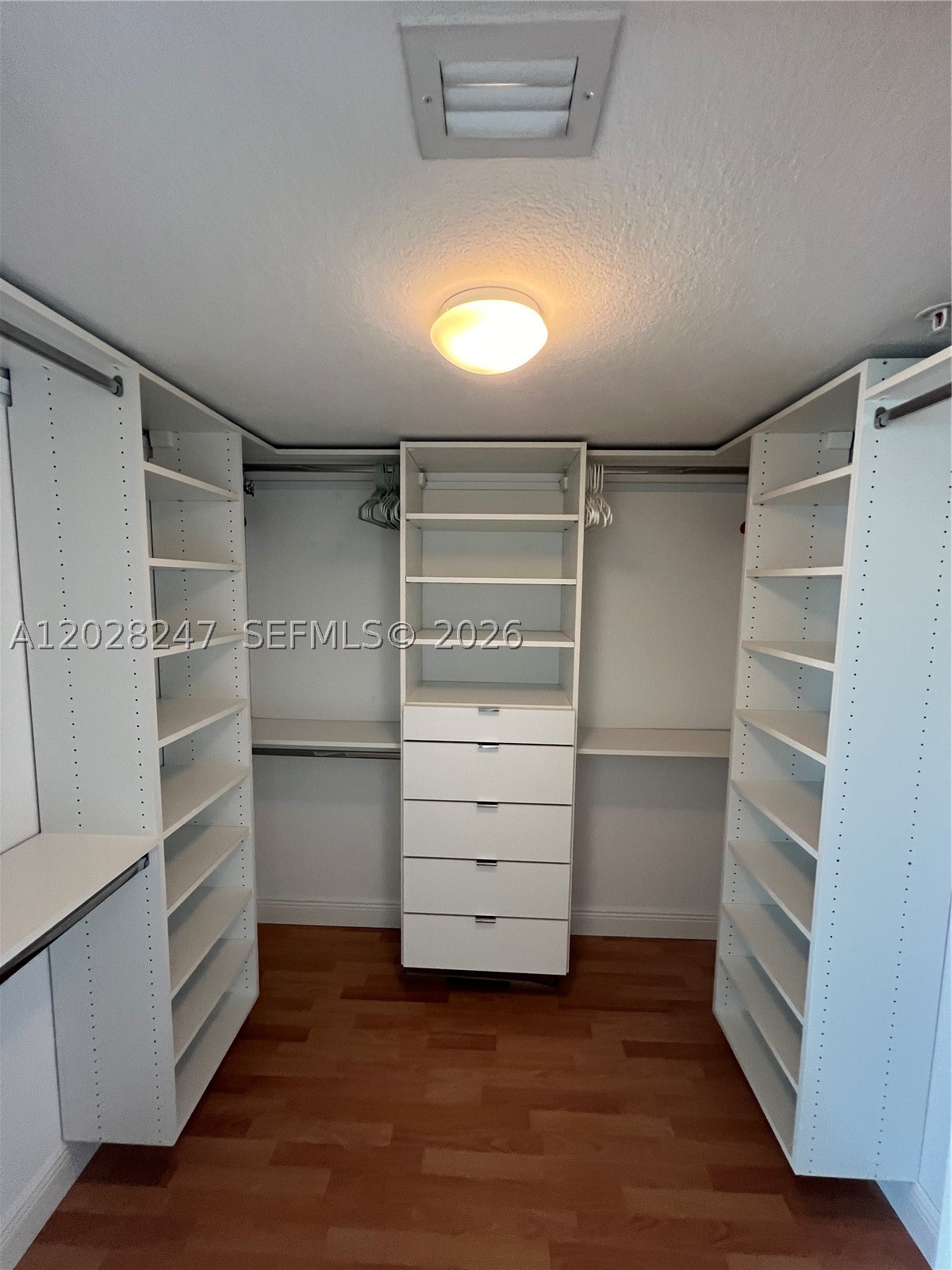 1800 N Bayshore Dr #2310, Miami FL 33132
