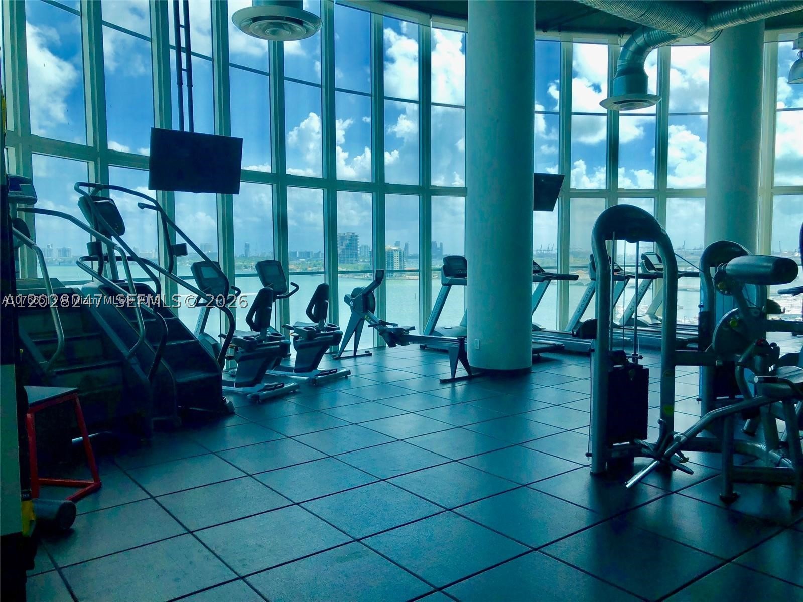 1800 N Bayshore Dr #2310, Miami FL 33132