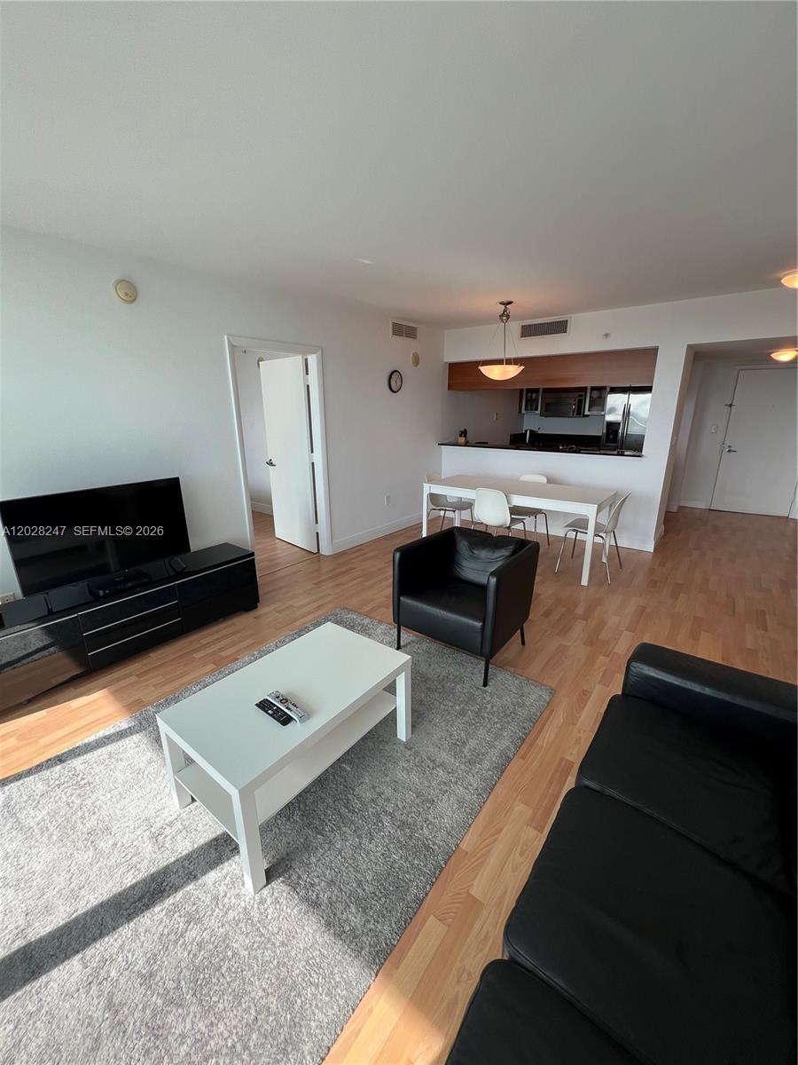 1800 N Bayshore Dr #2310, Miami FL 33132
