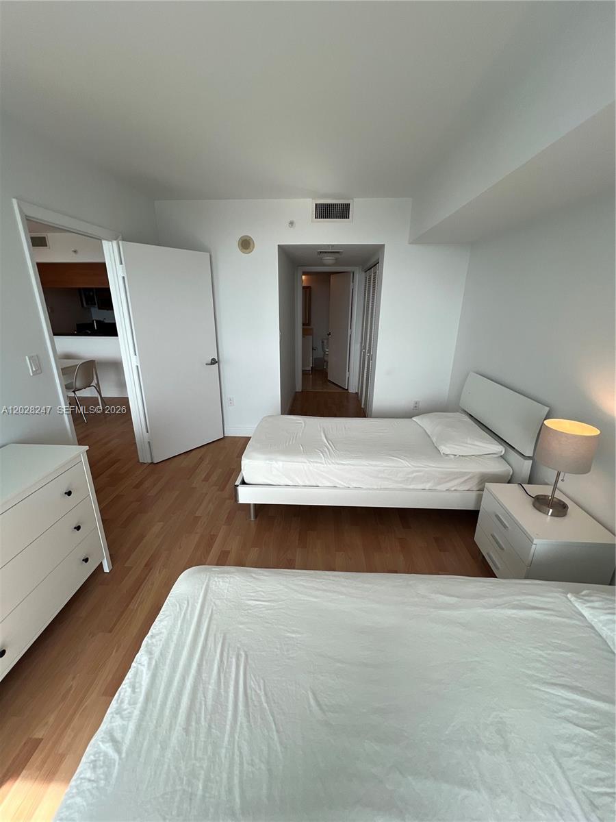 1800 N Bayshore Dr #2310, Miami FL 33132