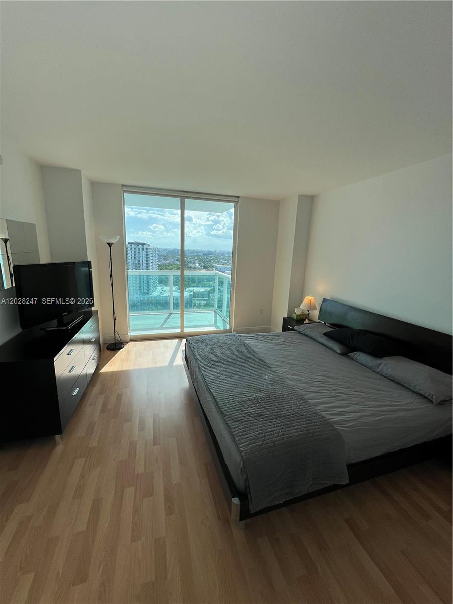 1800 N Bayshore Dr #2310, Miami FL 33132